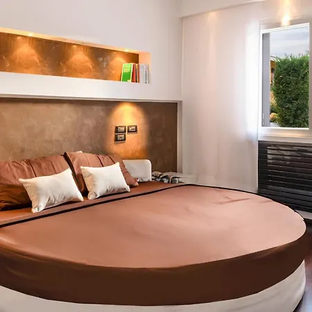 Vae Victis 6, Emma Вилла Кориано