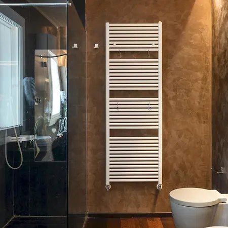 Вилла Vae Victis 6, Emma *