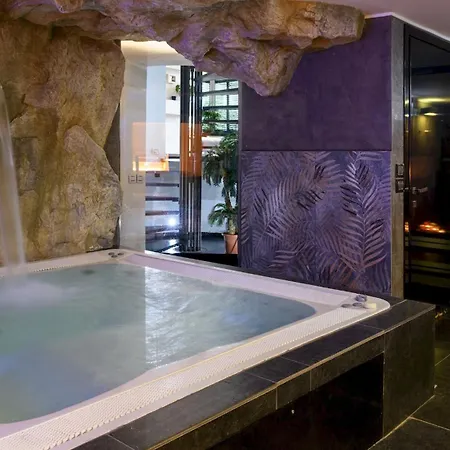 Vae Victis 6, Emma *