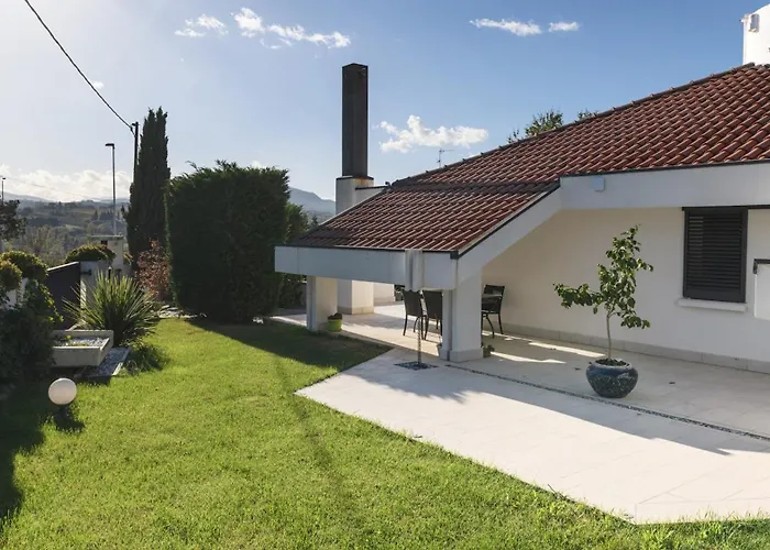 Vae Victis 6, Emma فيلة كوريانو